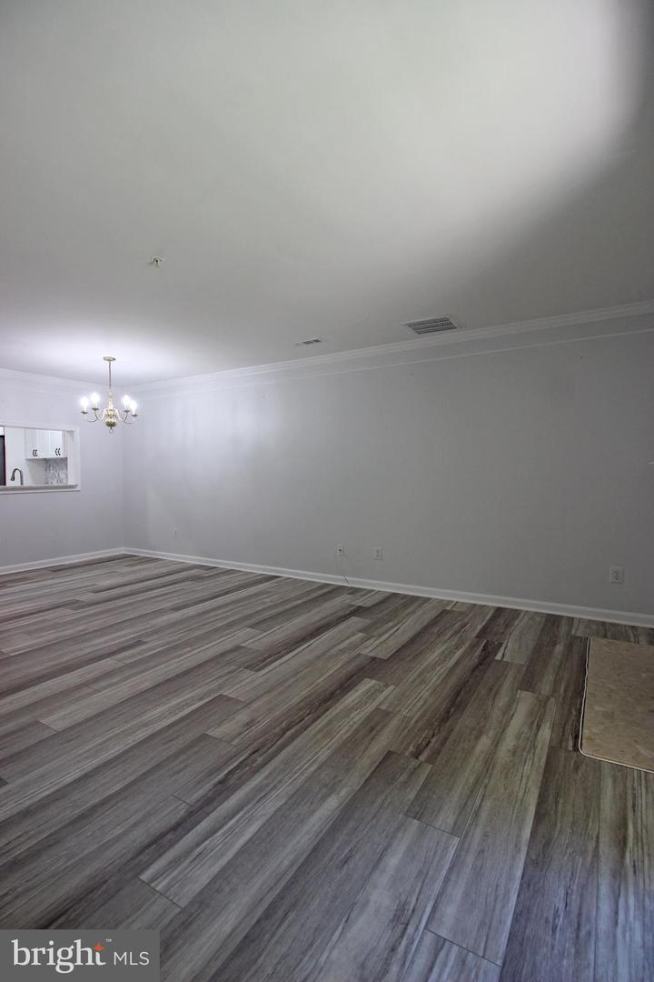 21783 Baldwin Sq Property Photo 11