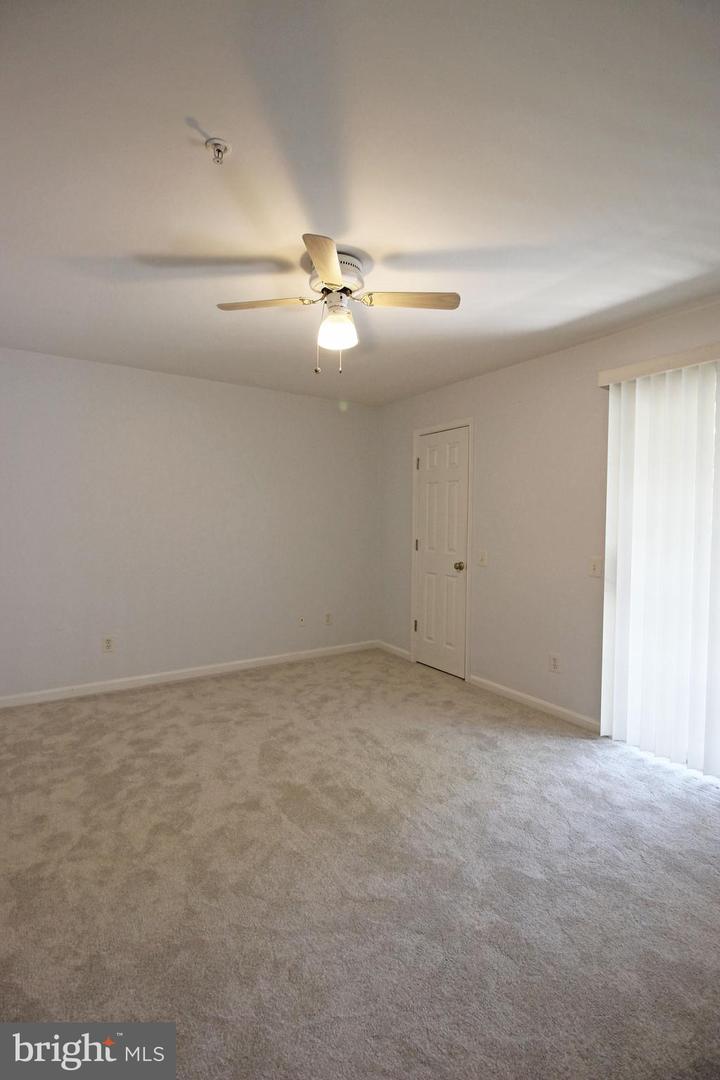 21783 Baldwin Sq Property Photo 18