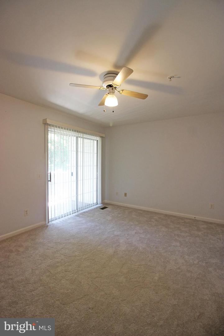 21783 Baldwin Sq Property Photo 19