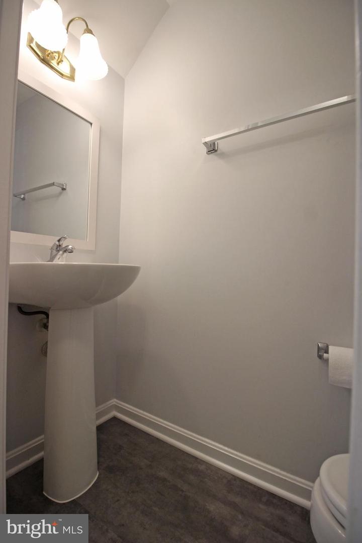 21783 Baldwin Sq Property Photo 29