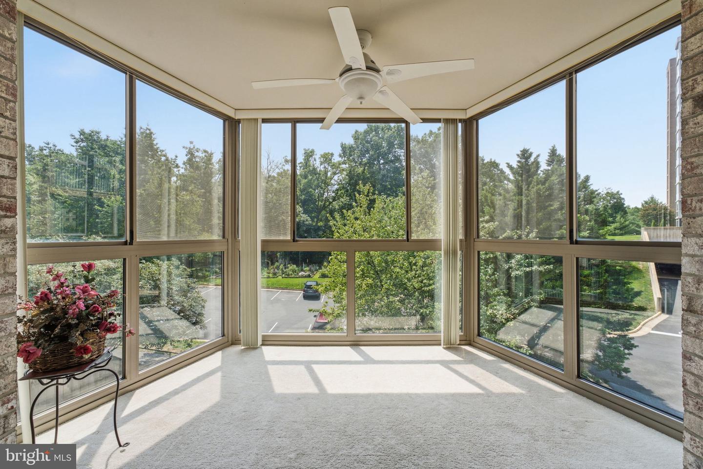 19385 Cypress Ridge Ter #219 Property Photo 12
