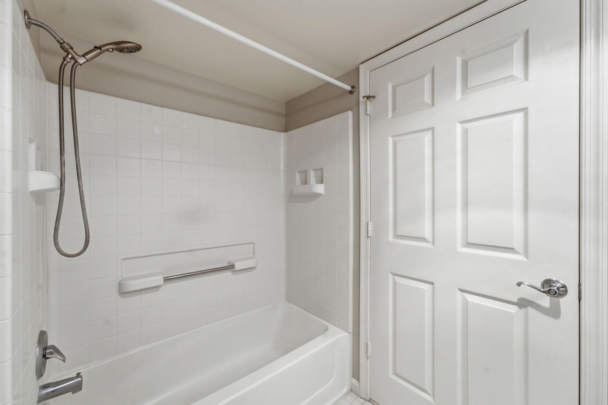 19385 Cypress Ridge Ter #219 Property Photo 26