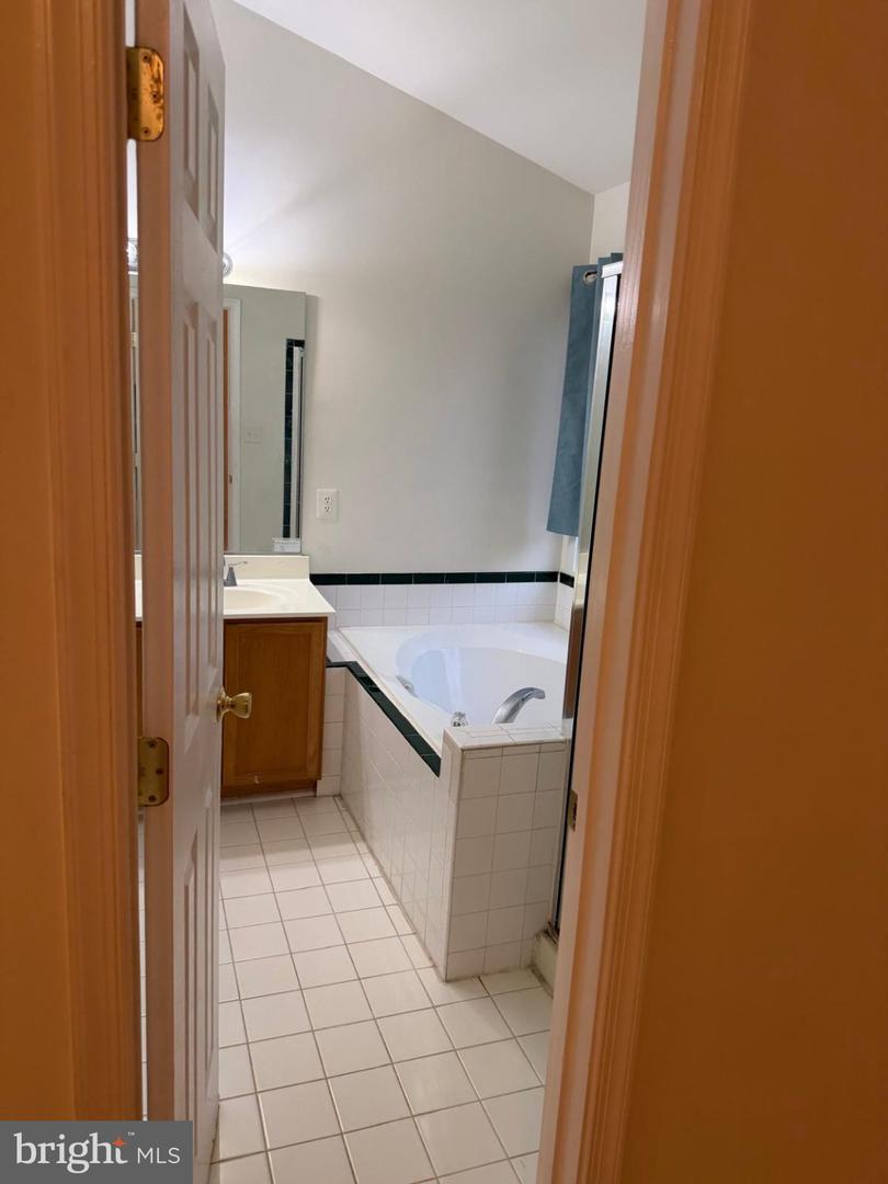 47678 Comer Sq Property Photo 13