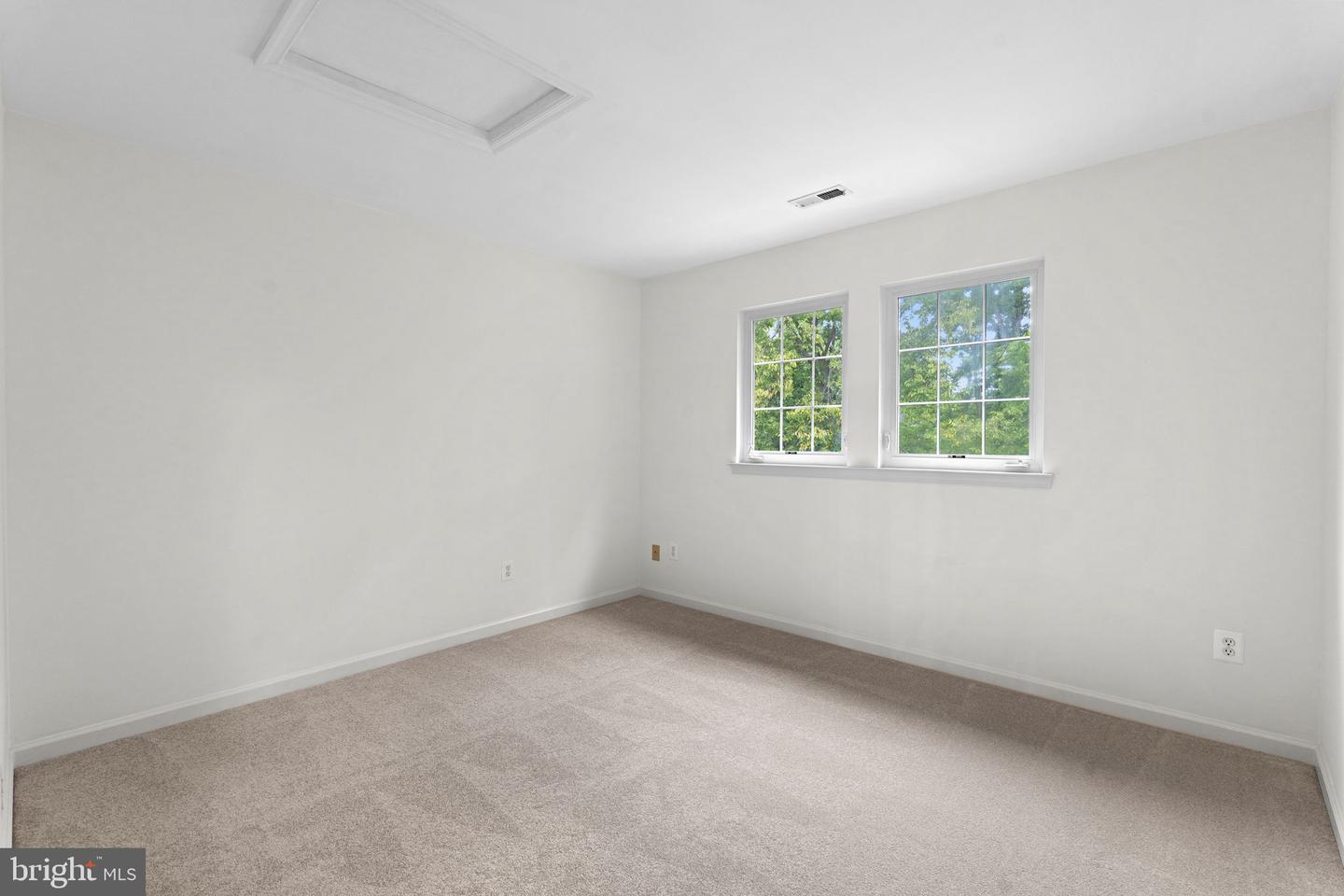 43412 Sperrin Ct Property Photo 54