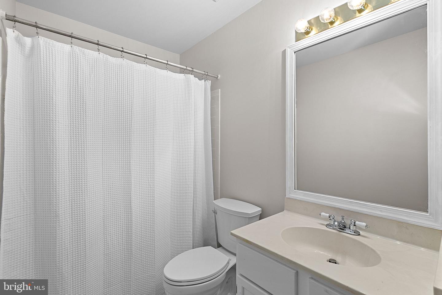 37743 Sutton Dr Property Photo 44