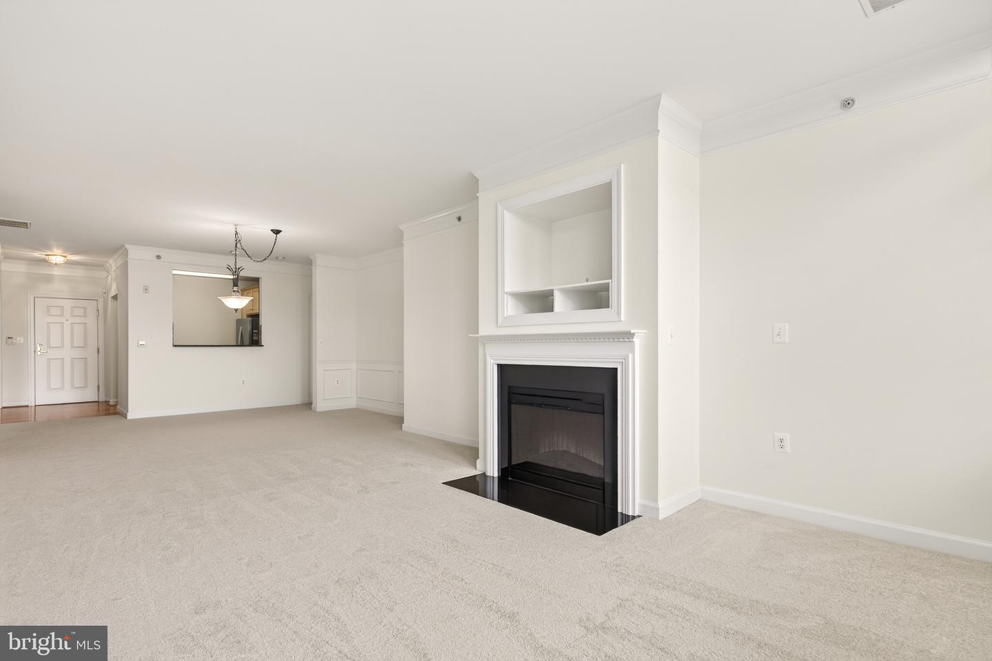 44485 Chamberlain Ter #303 Property Photo 18