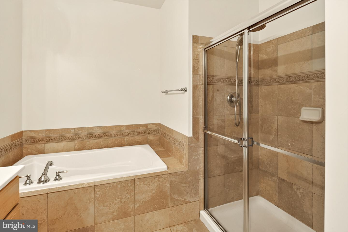 44485 Chamberlain Ter #303 Property Photo 28