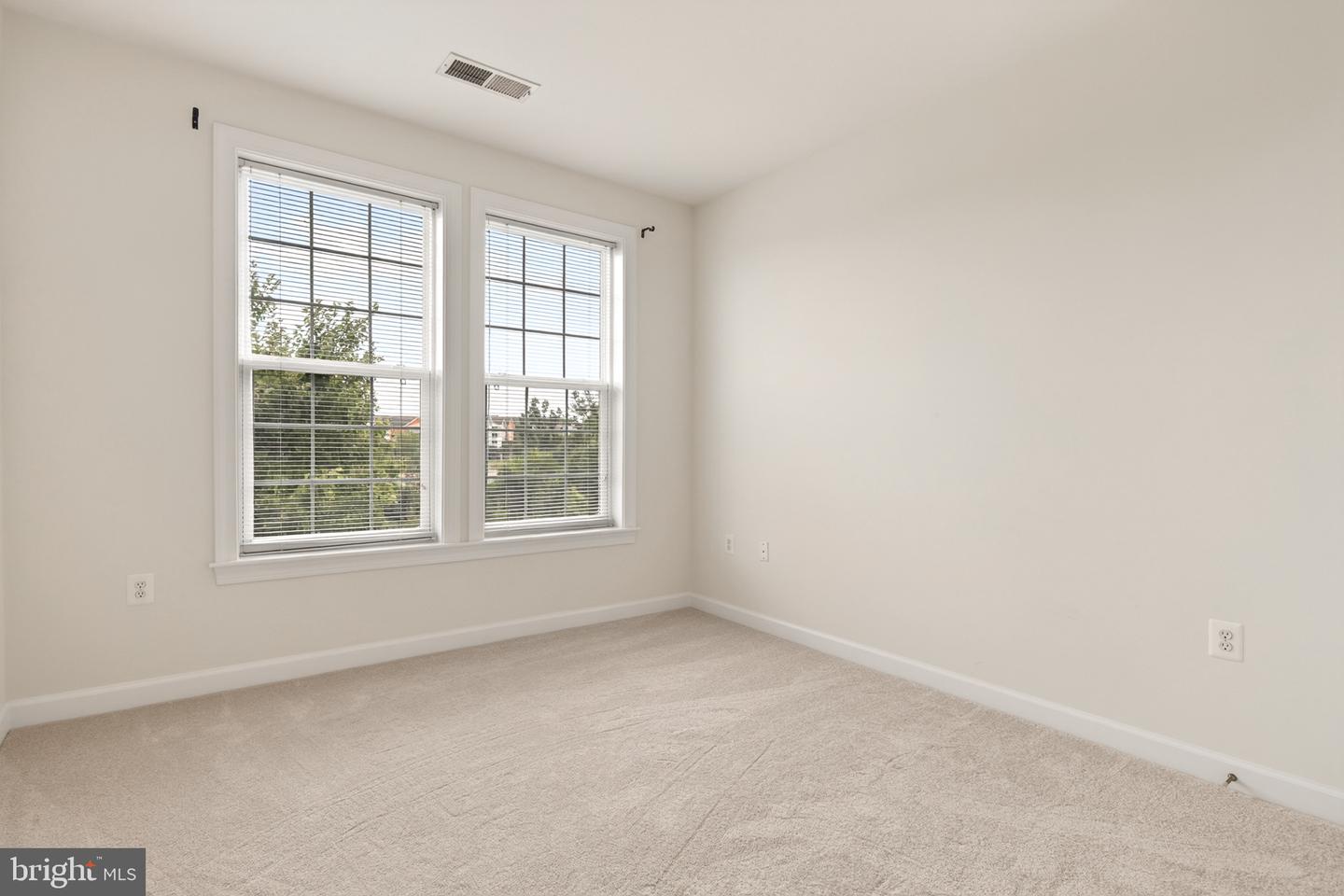 44485 Chamberlain Ter #303 Property Photo 29