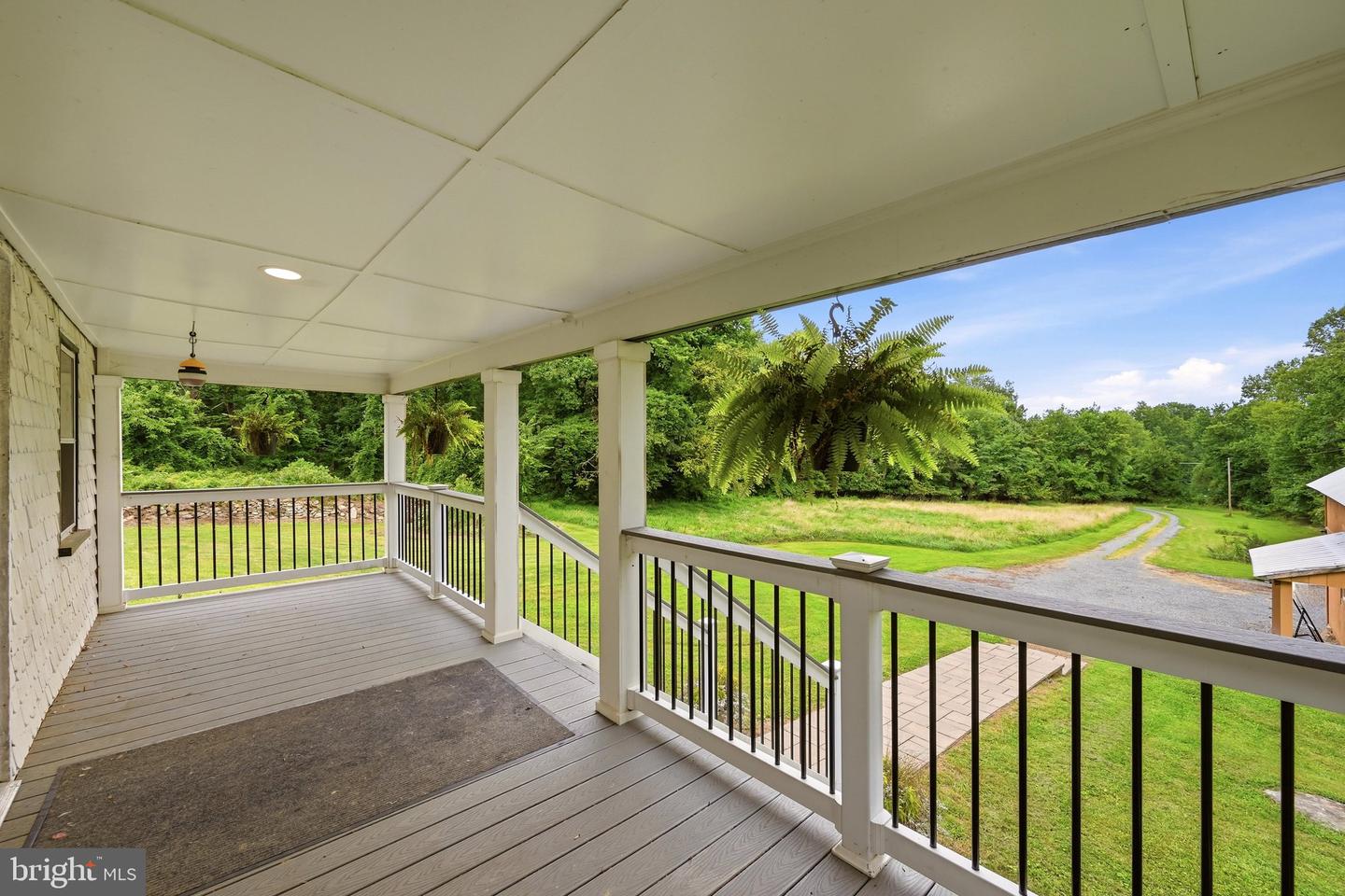 13413 Mountain Rd Property Photo 6