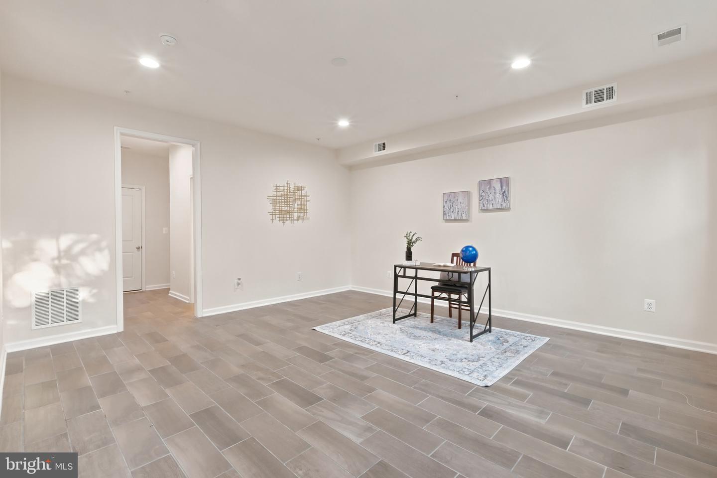 22311 Tees Ter Property Photo 10