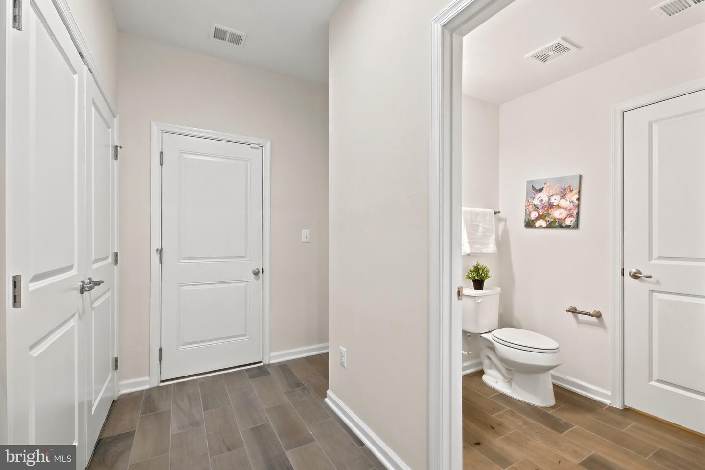 22311 Tees Ter Property Photo 11