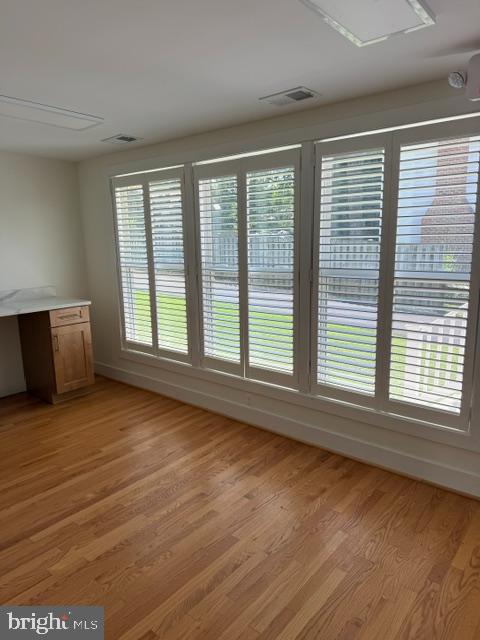 150 N Hatcher Ave #100 Property Photo 16