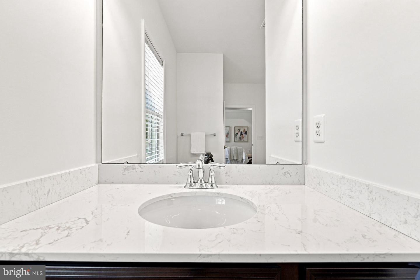 41057 Haybine Ln Property Photo 55