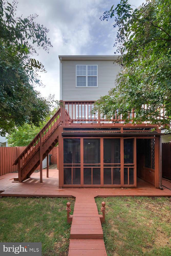 44102 Tippecanoe Ter Property Photo 10