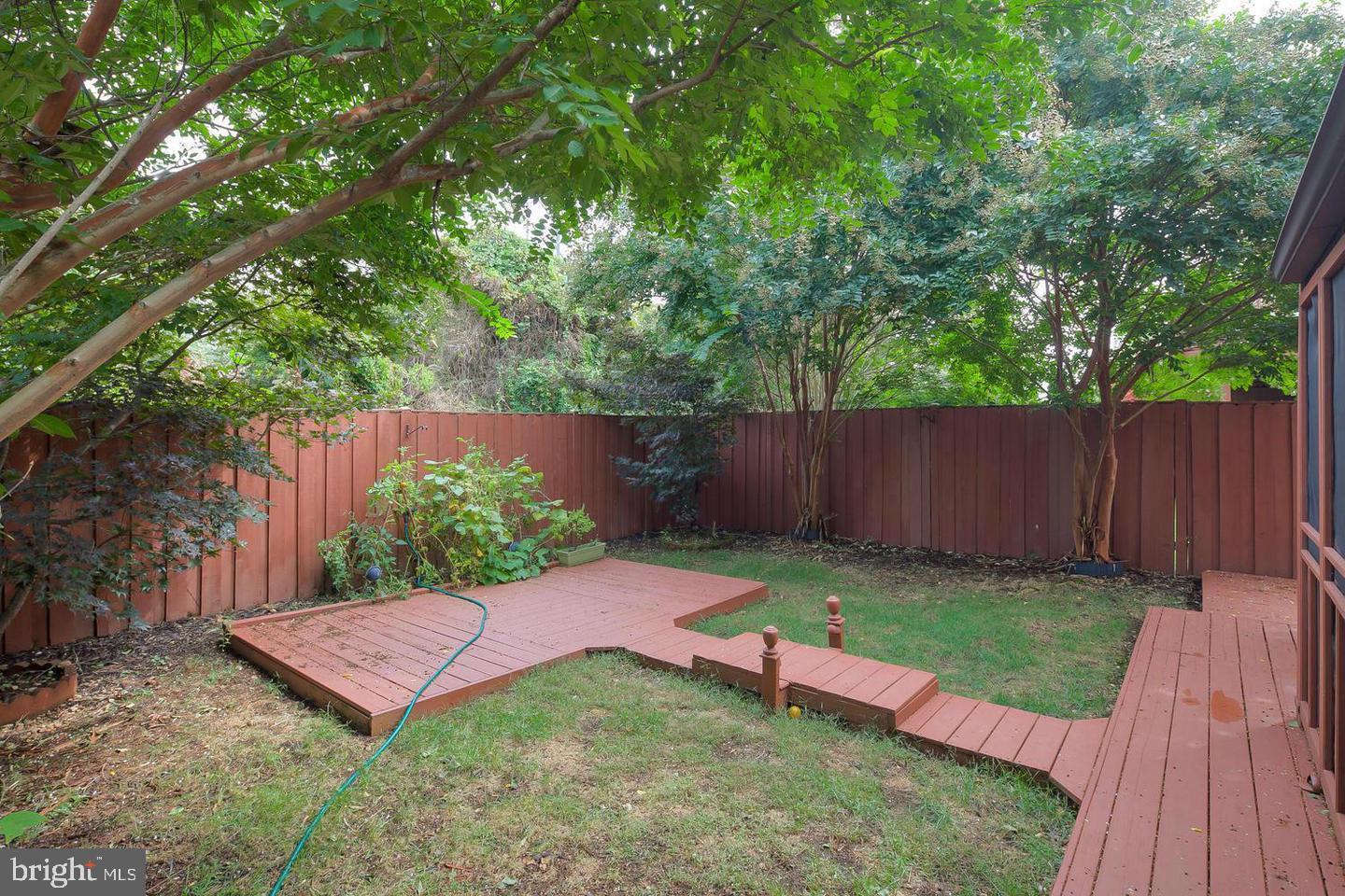 44102 Tippecanoe Ter Property Photo 11