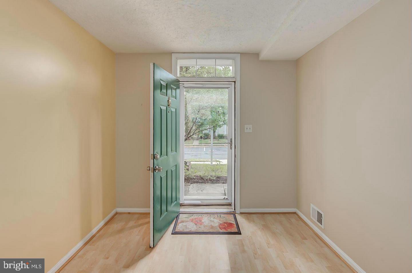 44102 Tippecanoe Ter Property Photo 14