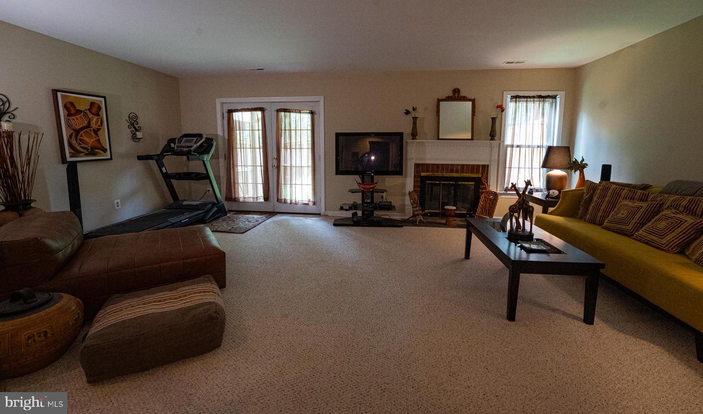 20933 Sandstone Sq Property Photo 22