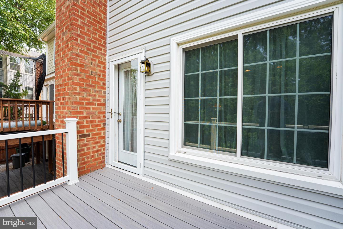 20933 Sandstone Sq Property Photo 25