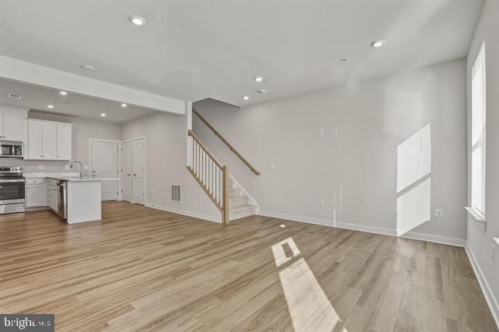 20280 Newfoundland Sq Property Photo 11