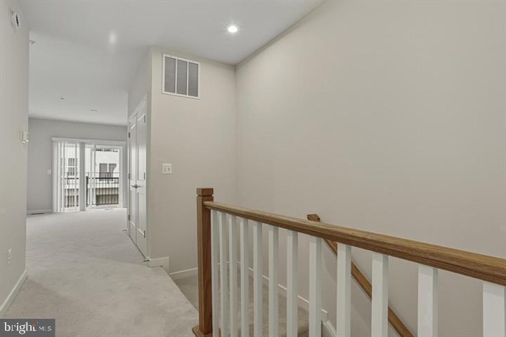 20280 Newfoundland Sq Property Photo 16