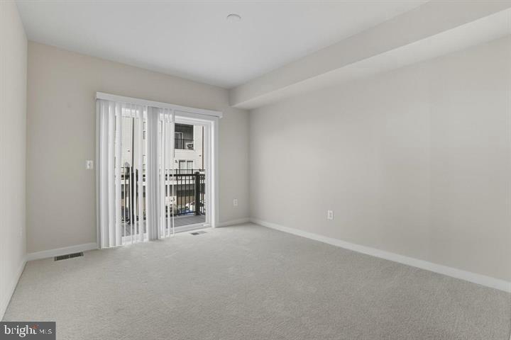 20280 Newfoundland Sq Property Photo 19