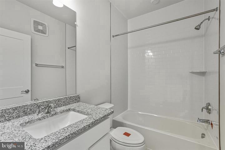 20280 Newfoundland Sq Property Photo 30