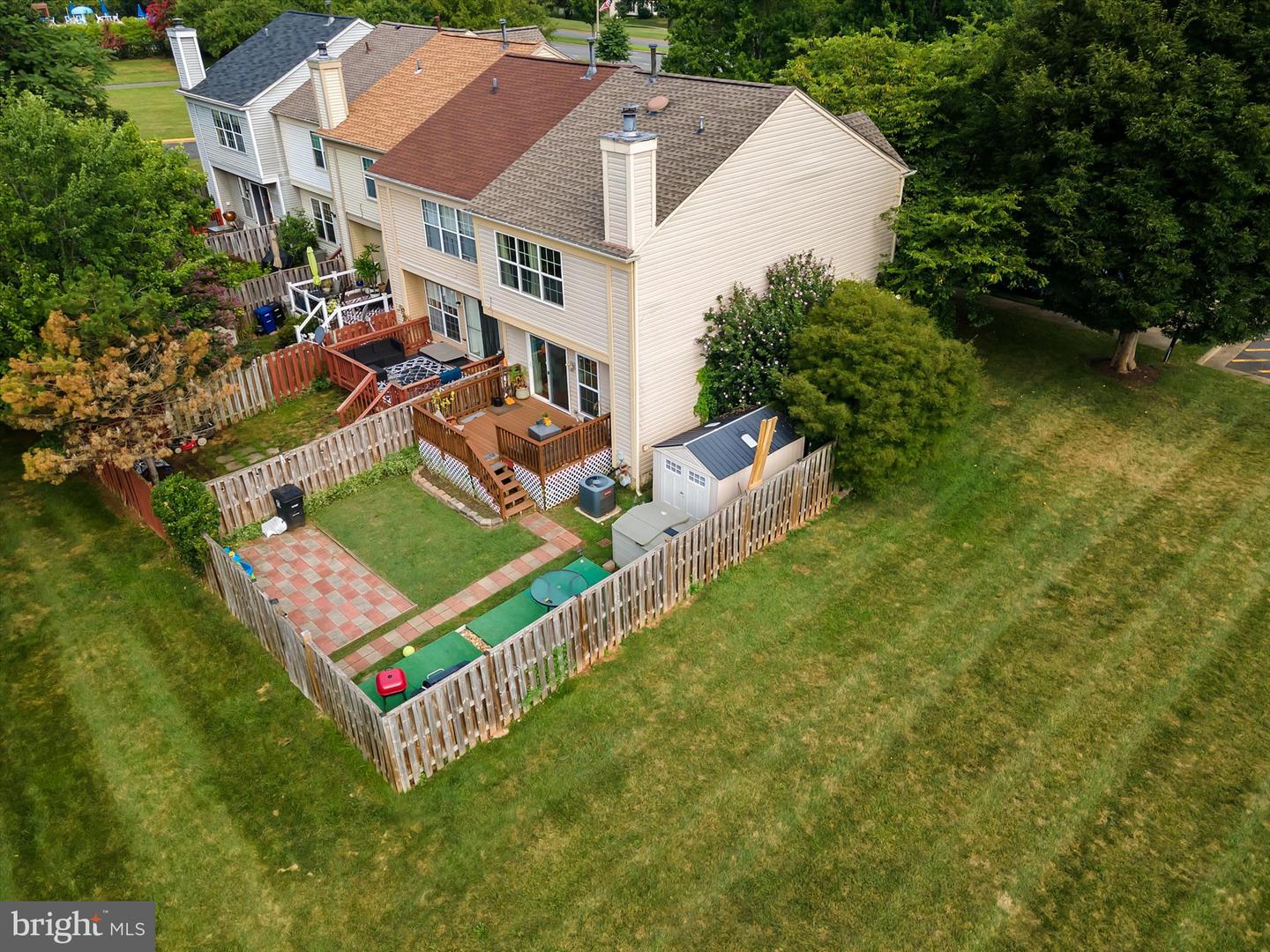528 Jared Sq Ne Property Photo 1