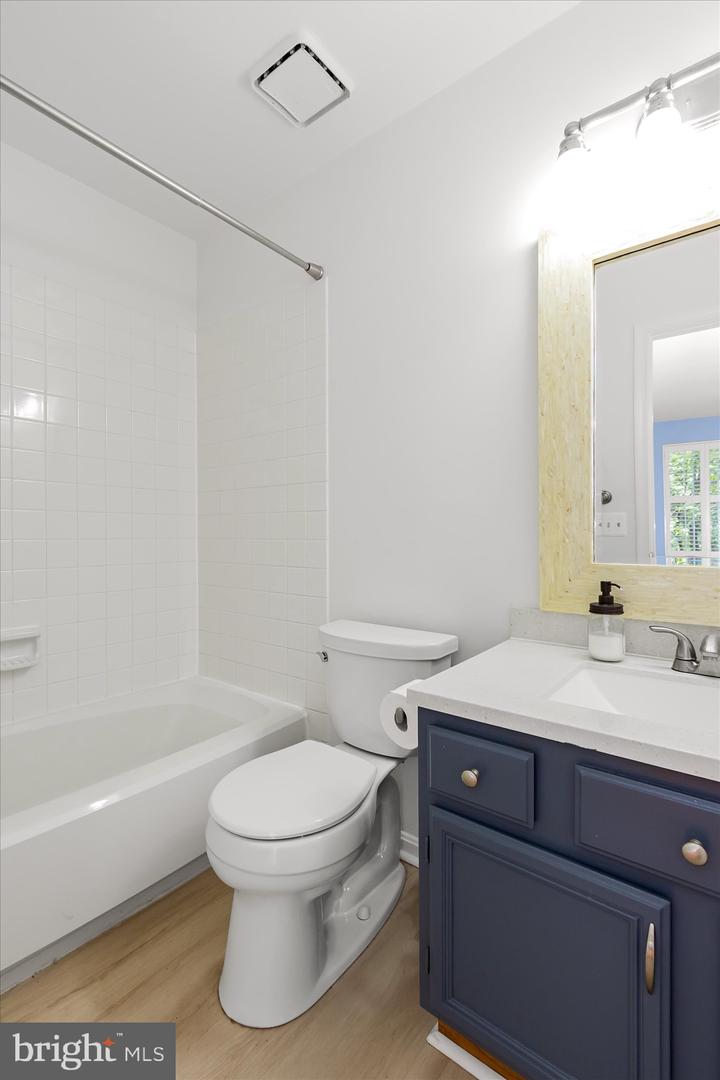528 Jared Sq Ne Property Photo 33