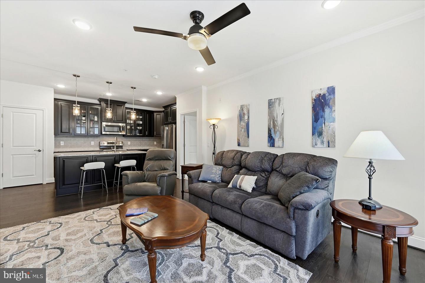 23630 Havelock Walk #305 Property Photo 7