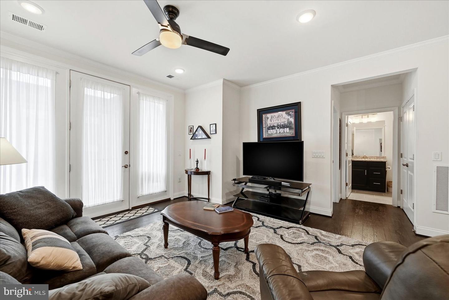 23630 Havelock Walk #305 Property Photo 8