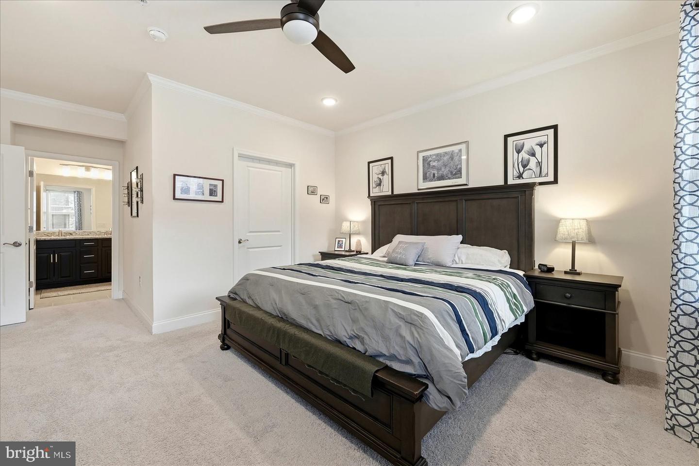 23630 Havelock Walk #305 Property Photo 13