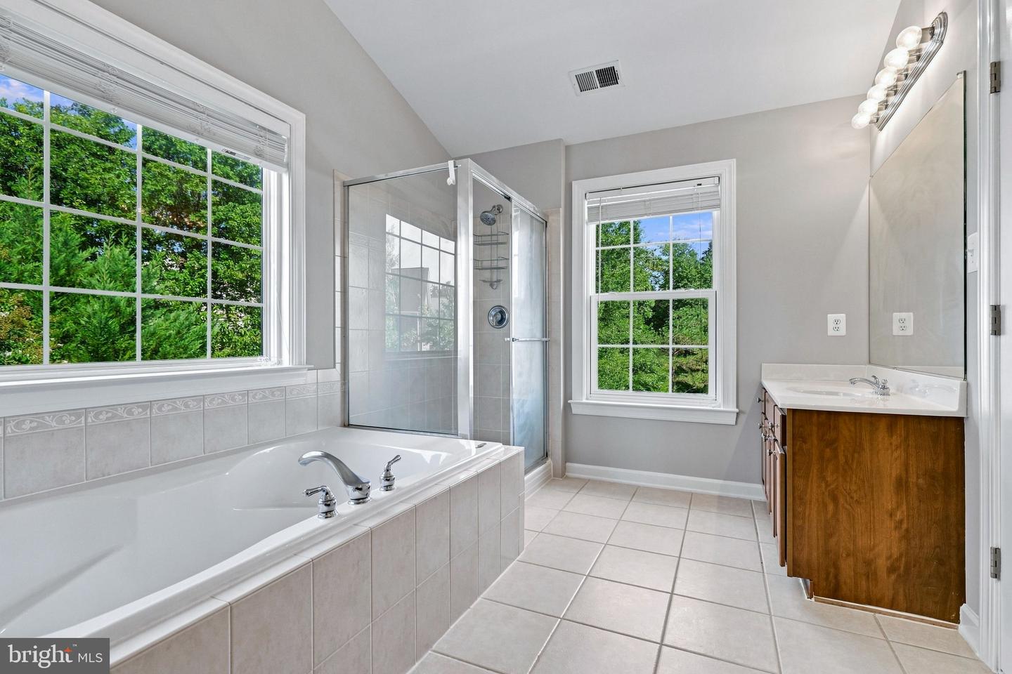 43280 John Danforth Ct Property Photo 50