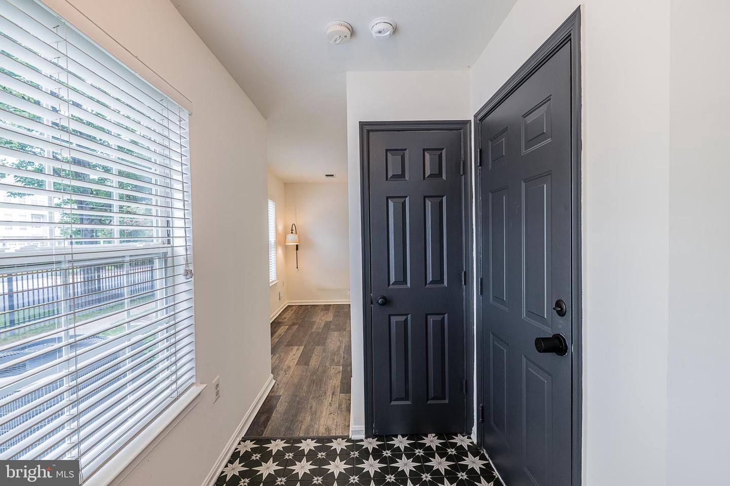 21775 Bancroft Ct Property Photo 5
