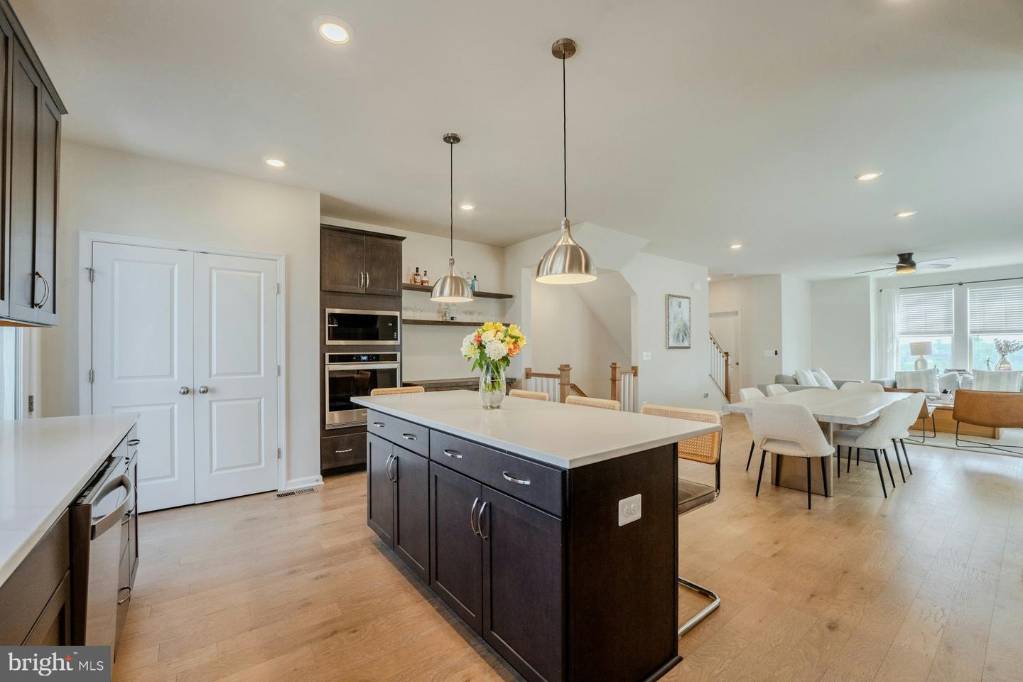 813 Sawback Sq Ne Property Photo 12