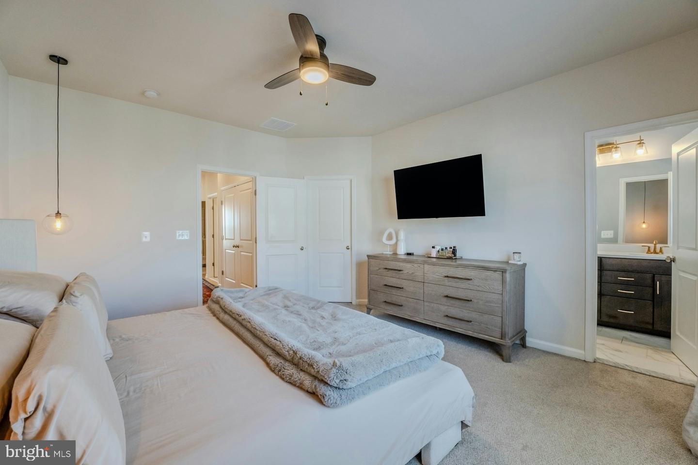 813 Sawback Sq Ne Property Photo 22
