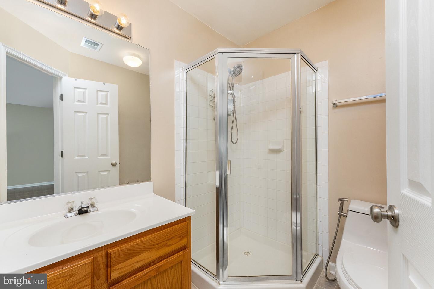 42795 Shaler St Property Photo 18