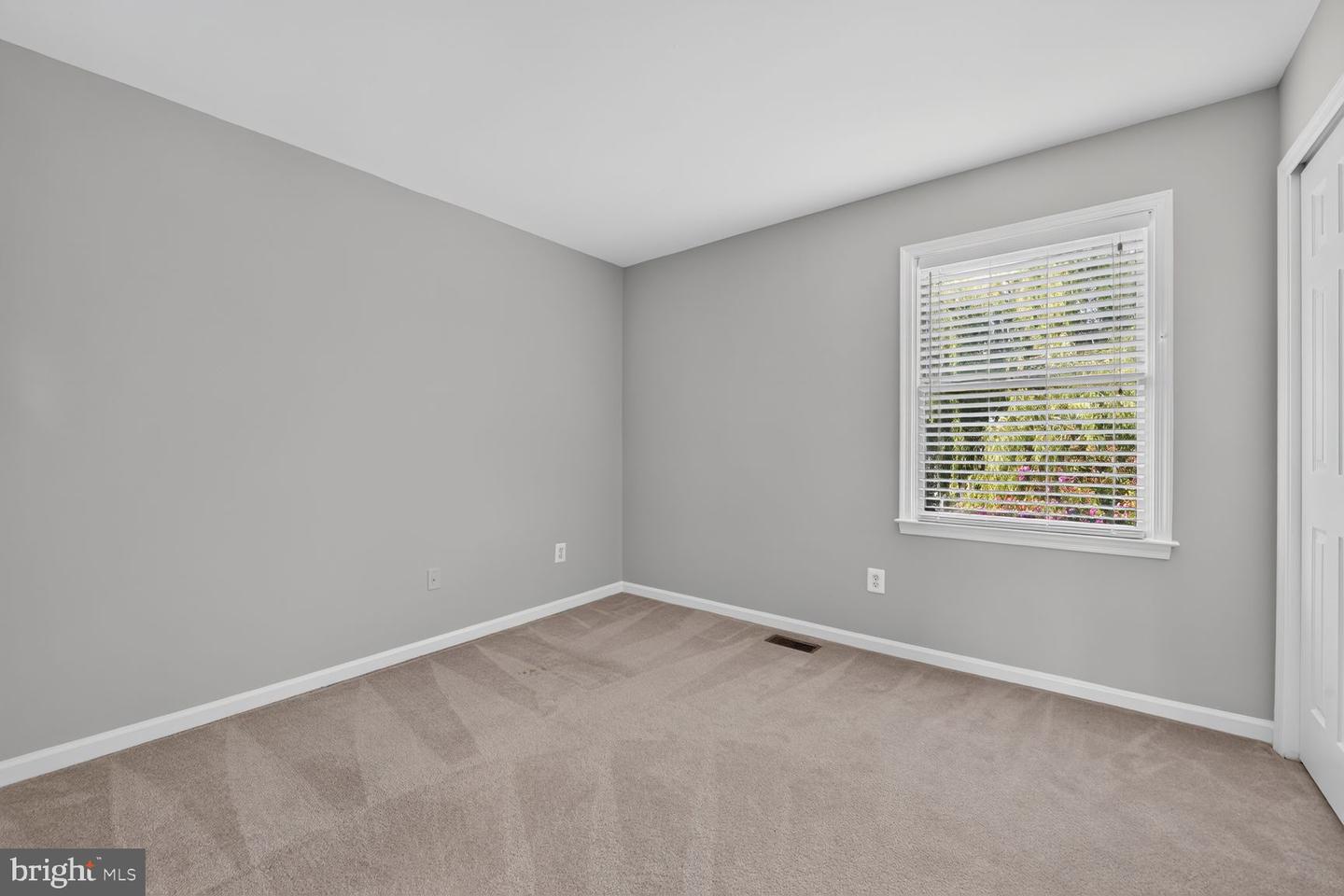 43602 Millay Ct Property Photo 19