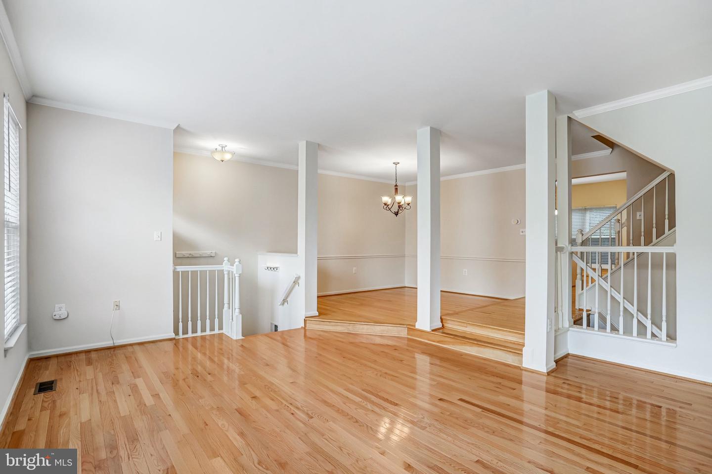 20913 Sandstone Sq Property Photo 7