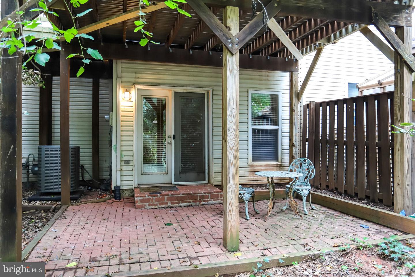 20913 Sandstone Sq Property Photo 46