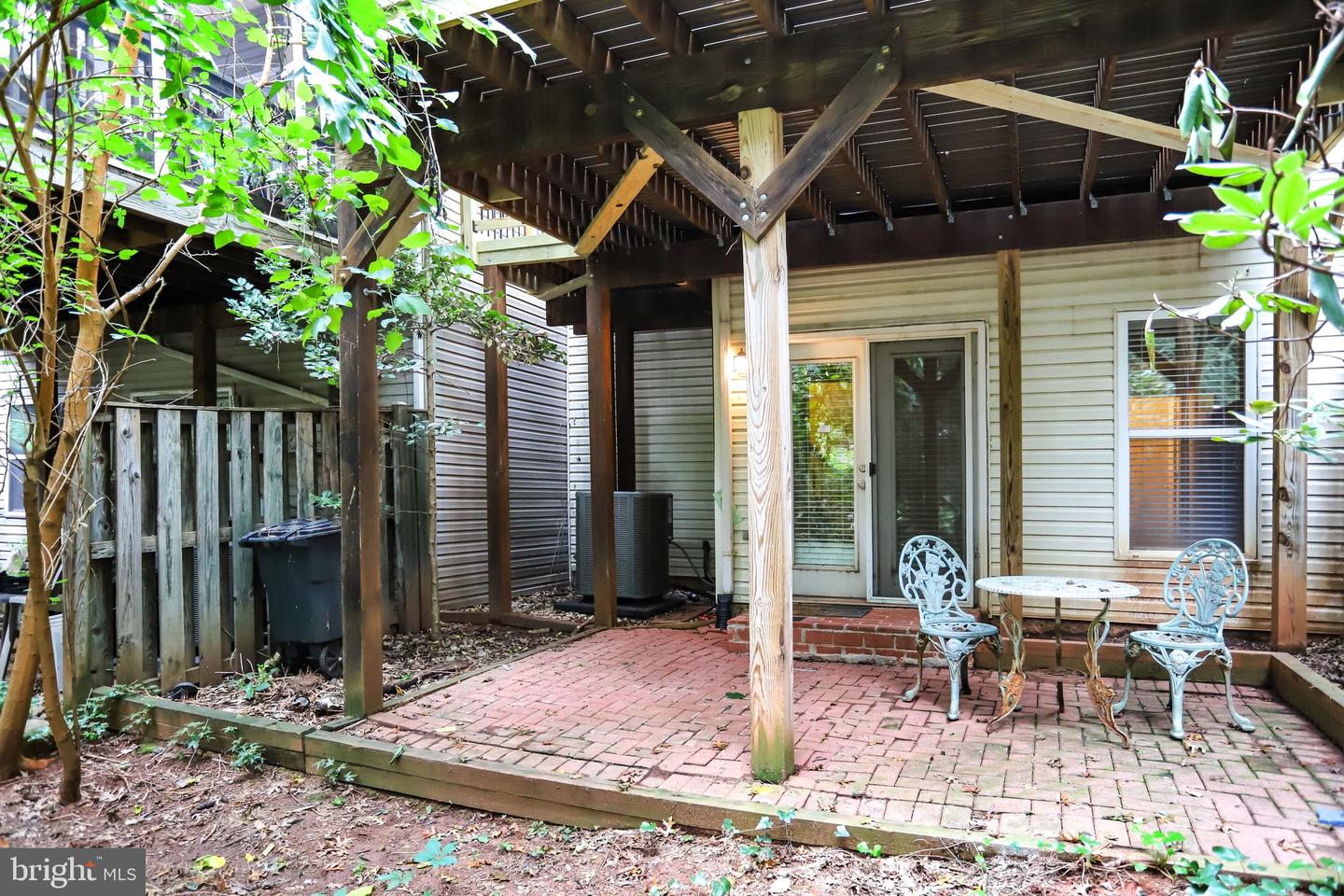20913 Sandstone Sq Property Photo 47