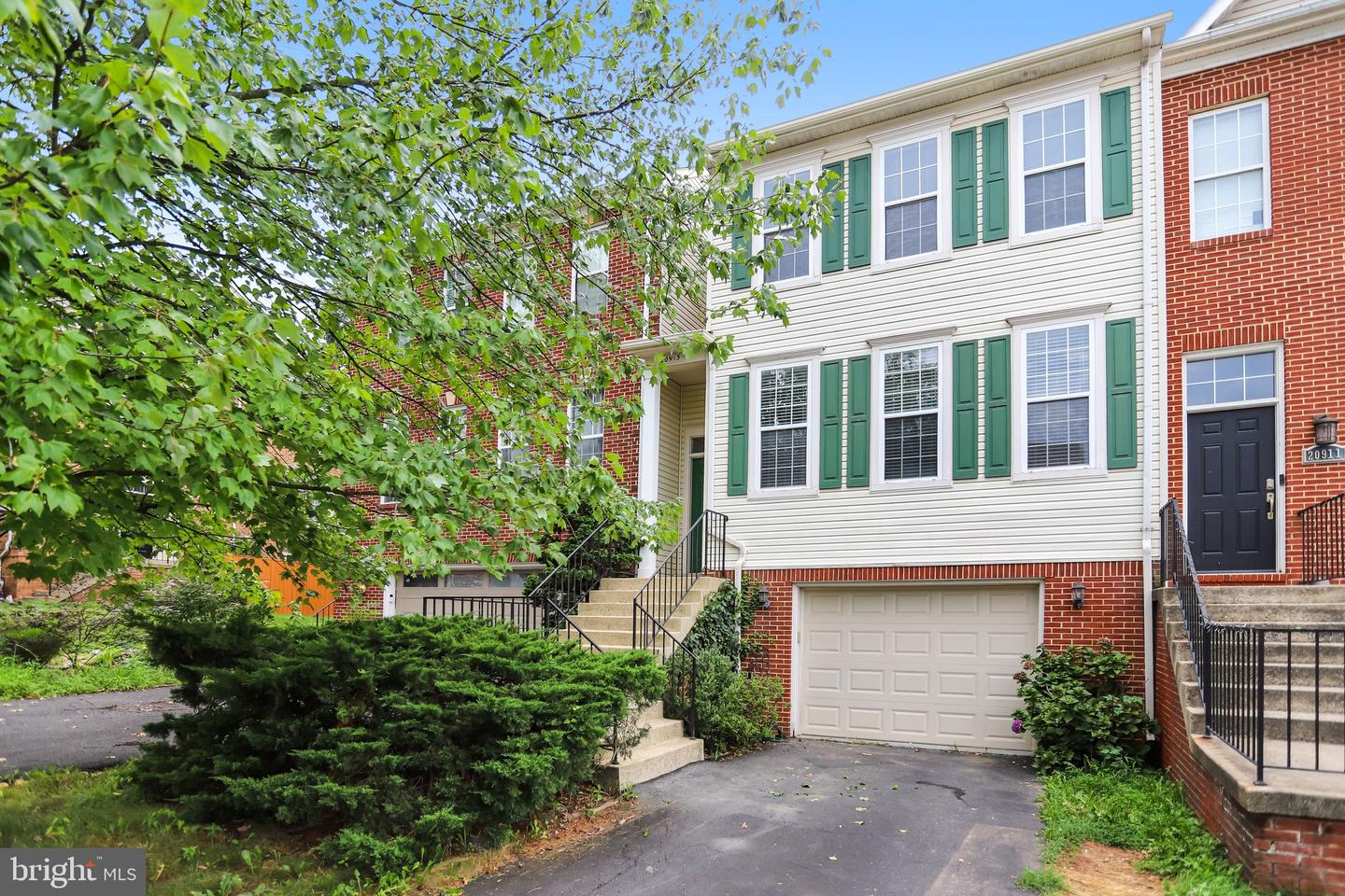 20913 Sandstone Sq Property Photo 48