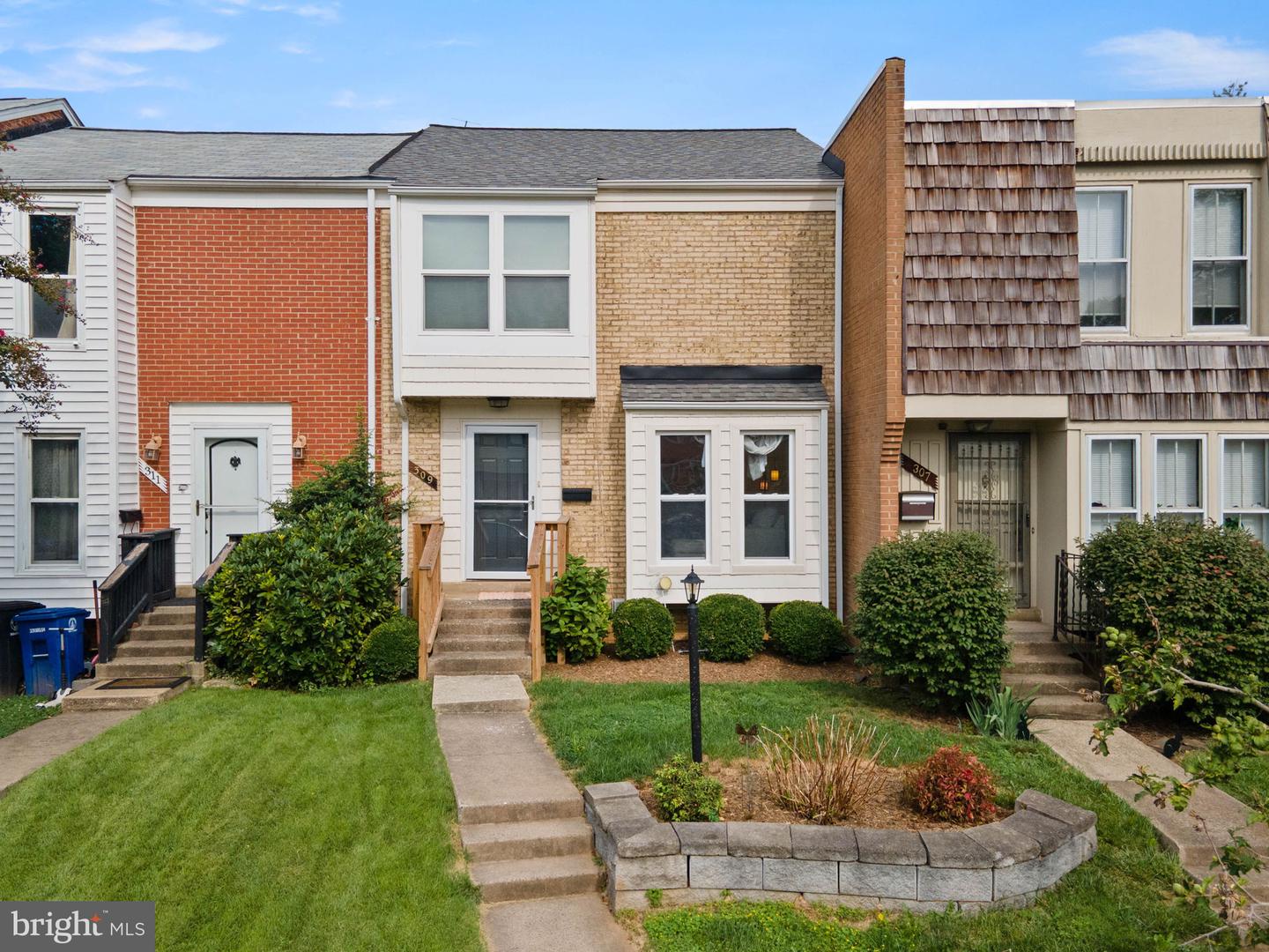 309 SHENANDOAH ST SE