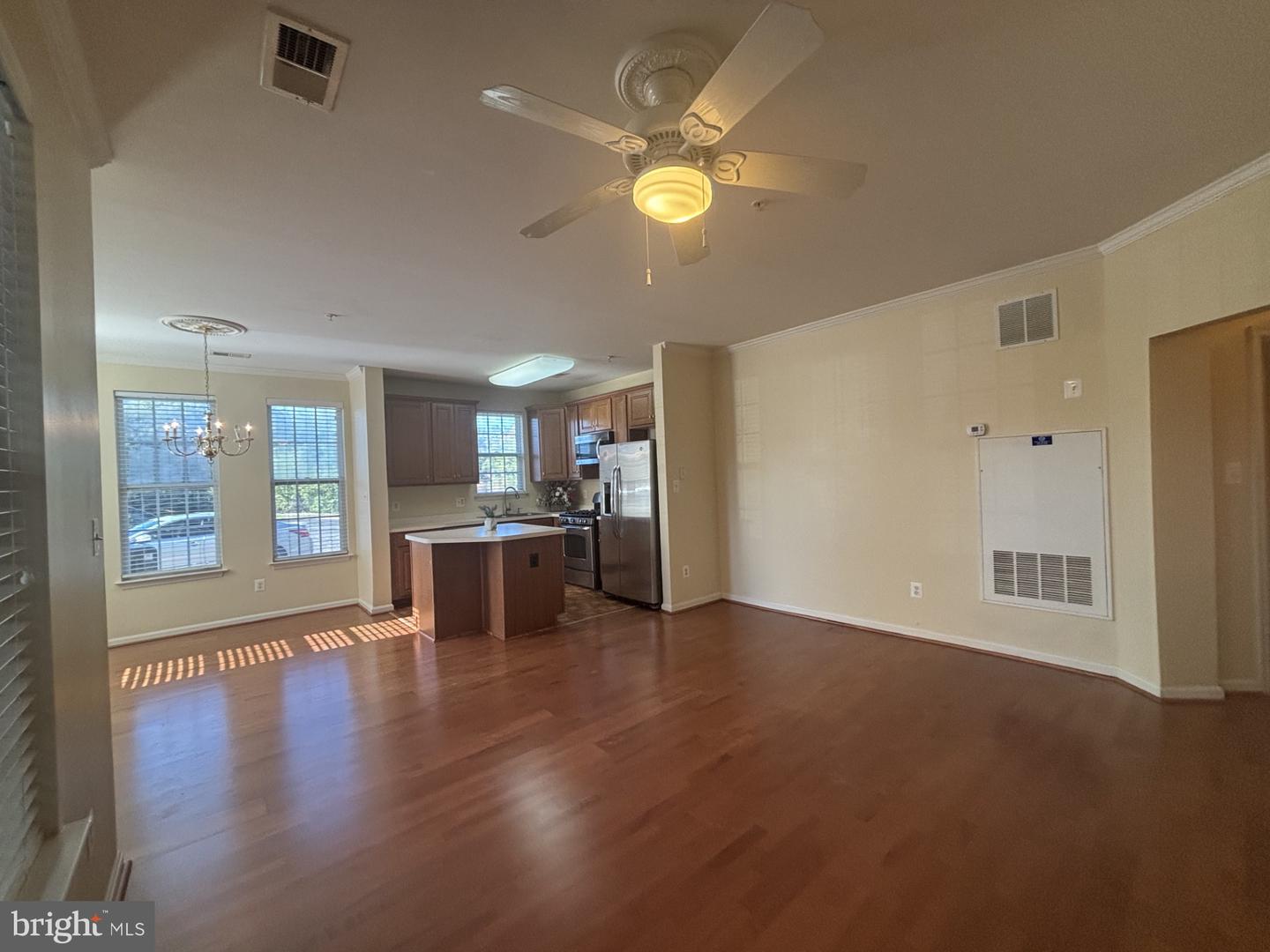21197 Mcfadden Sq #101 Property Photo 5