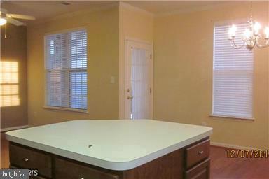 21197 Mcfadden Sq #101 Property Photo 10
