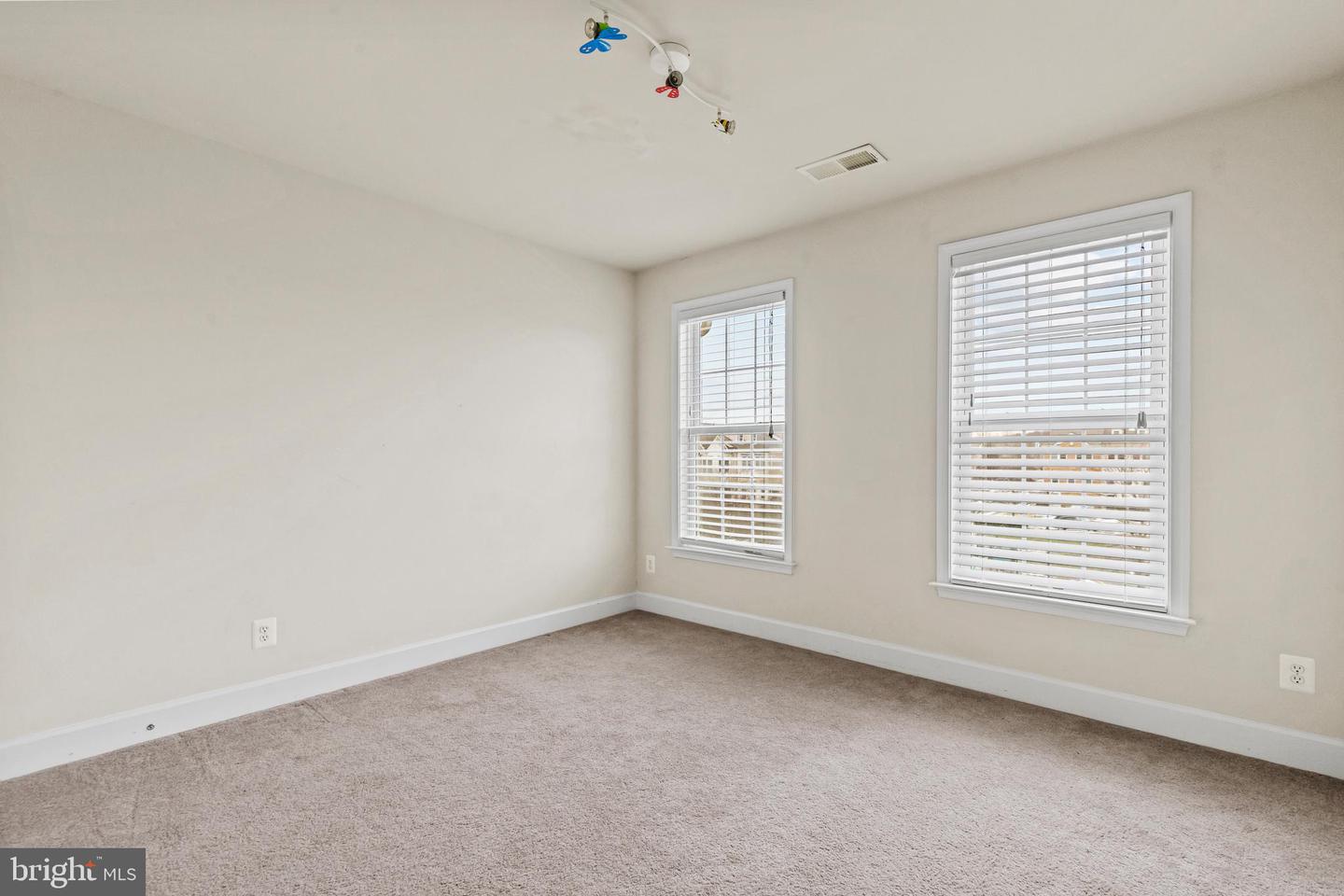 139 Petunia Ter Se Property Photo 31