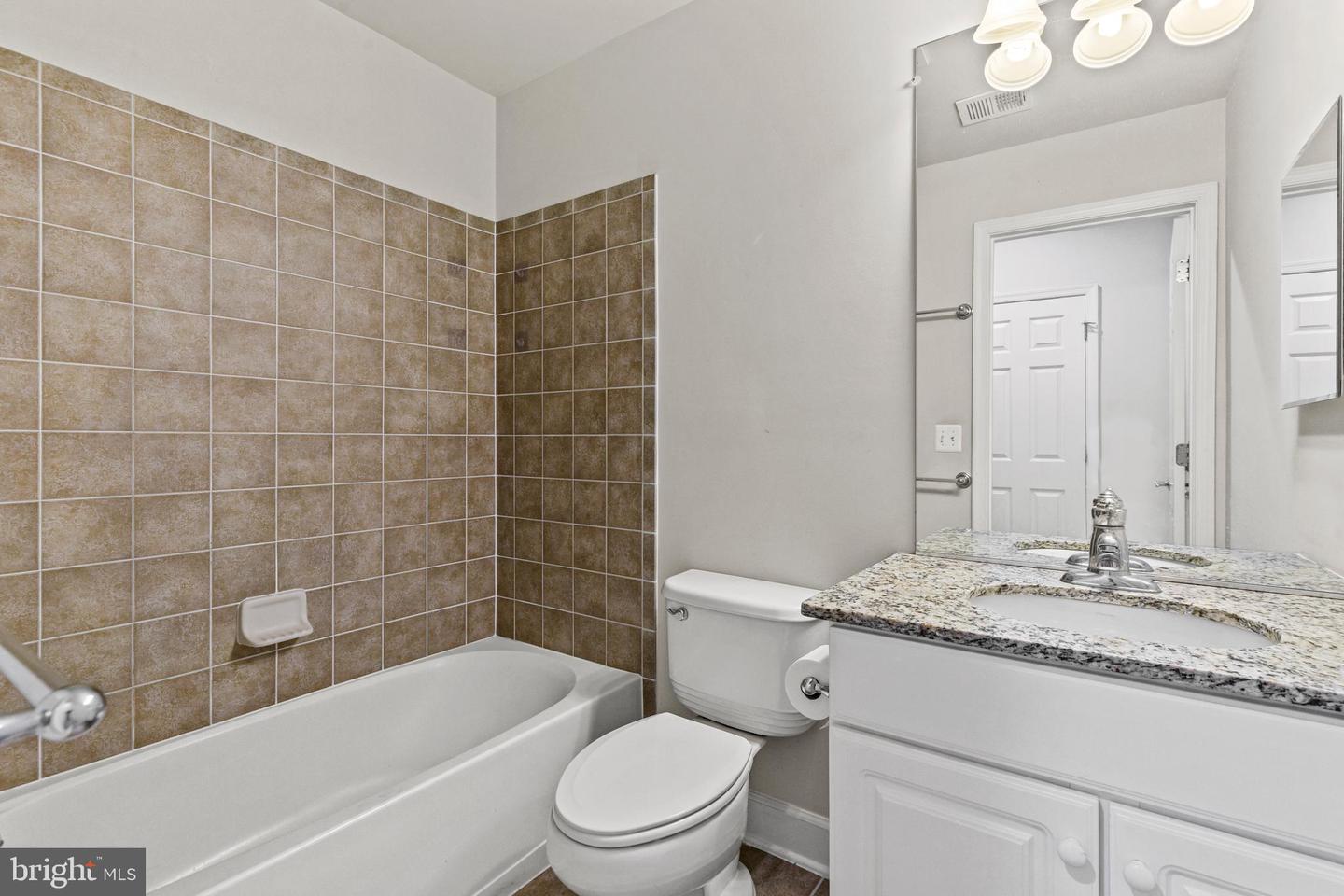 139 Petunia Ter Se Property Photo 40