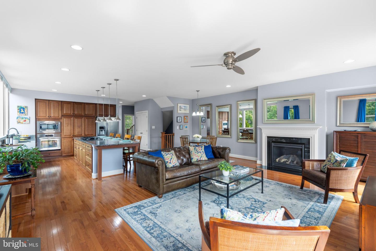 22792 Sagamore Sq Property Photo 10