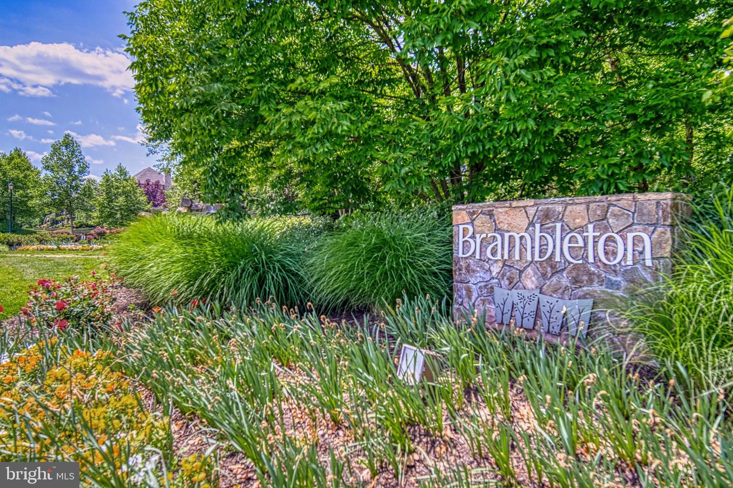 22792 Sagamore Sq Property Photo 51
