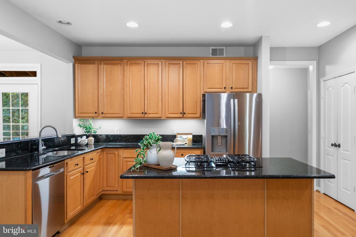 21364 Scara Pl Property Photo 10
