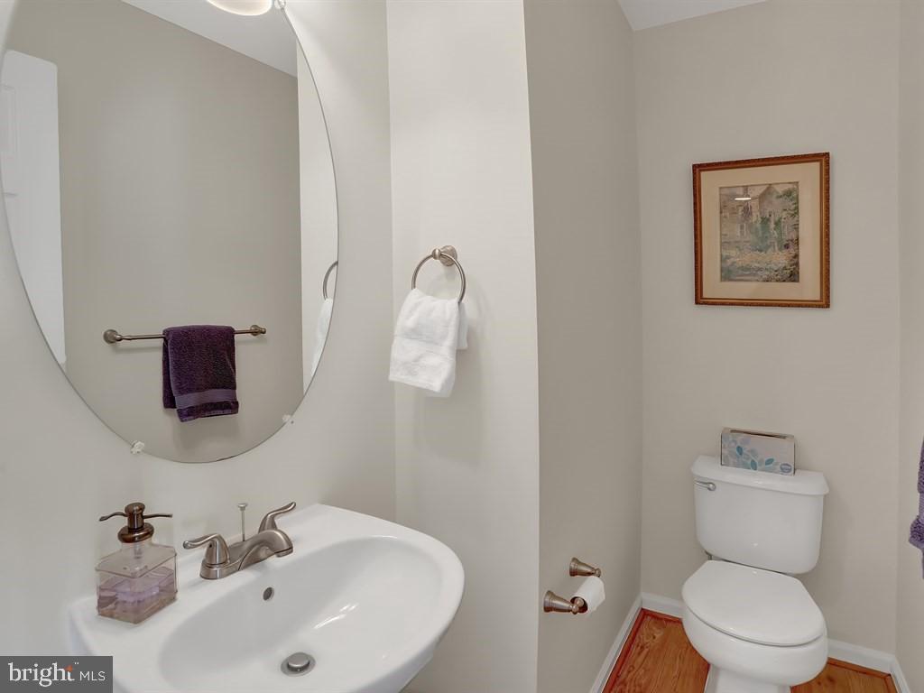 21040 Tioga Ter Property Photo 16